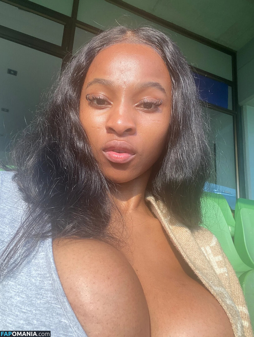Zizipho Ondiswa / majokwenizizipho / zizipho_majokweni Обнажённый OnlyFans  Утёкшее фото #5