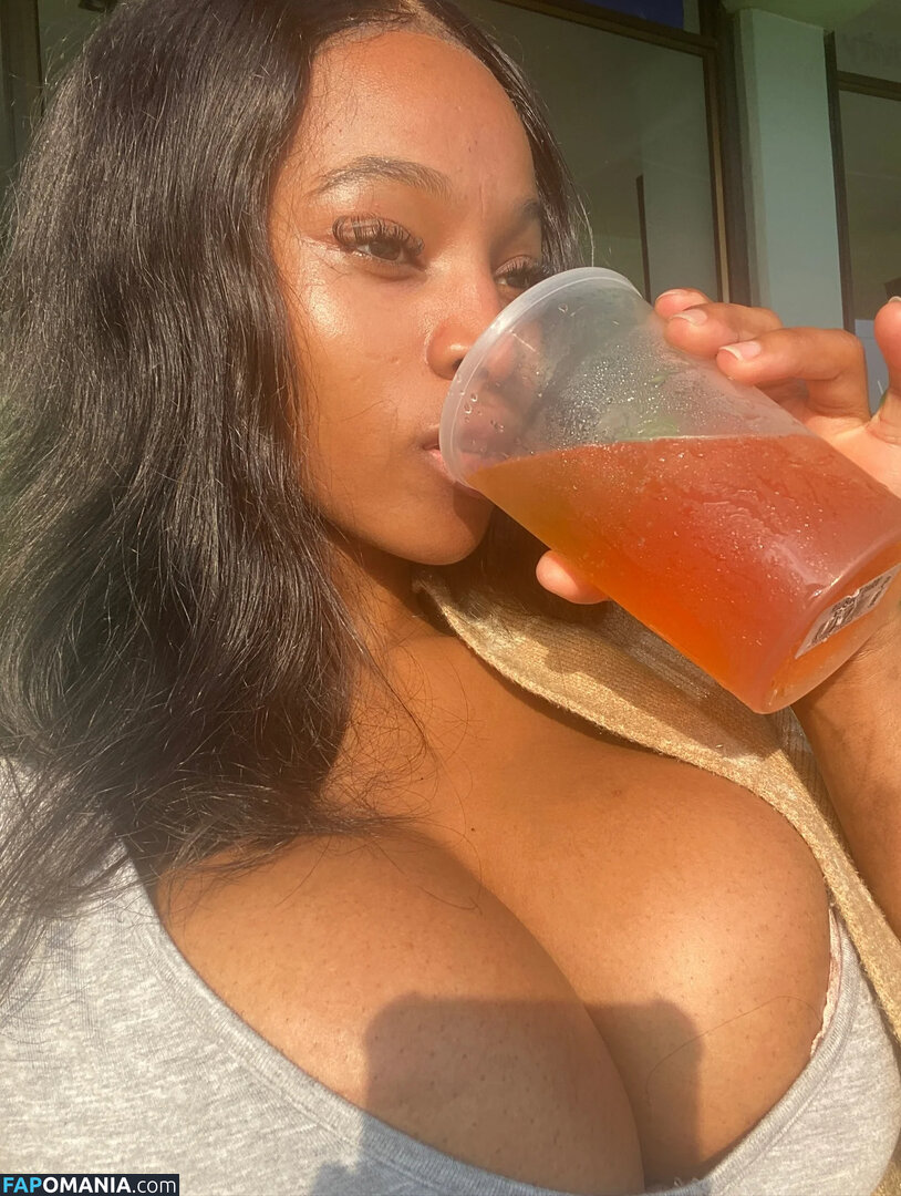 Zizipho Ondiswa / majokwenizizipho / zizipho_majokweni Обнажённый OnlyFans  Утёкшее фото #6