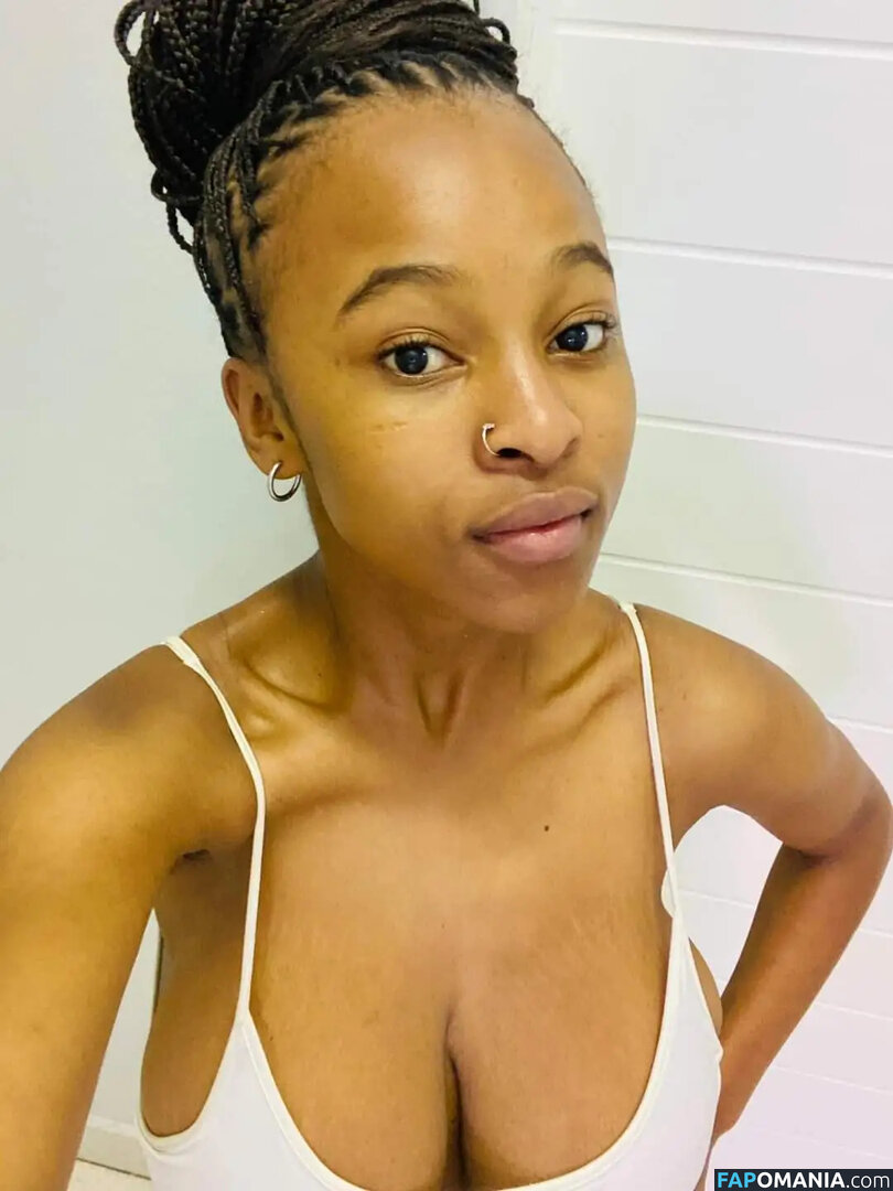 Zizipho Ondiswa / majokwenizizipho / zizipho_majokweni Обнажённый OnlyFans  Утёкшее фото #11